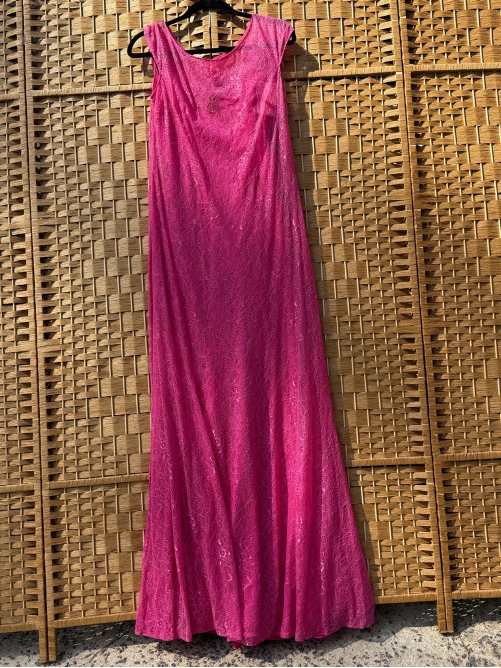 Allure Bridals Hot Pink / Peony Lace Bridesmaid Dress Women’s Size 14